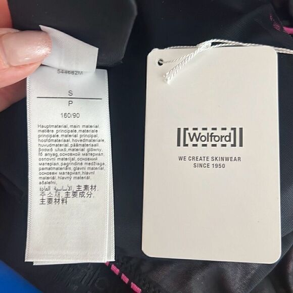 NWT Wolford Hanna Sports Bra Top S Multi Pink Black - Picture 15 of 16